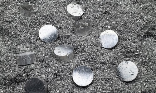 Chanel and g.pivaudran create mascaras made from recycled aluminium